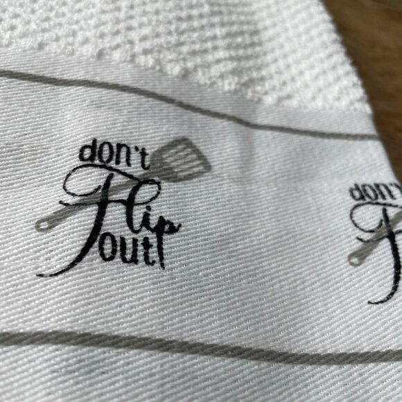 5/$20 NEW 2Pk Flipper & Hand Mixer Kitchen Towels - Picture 3 of 7